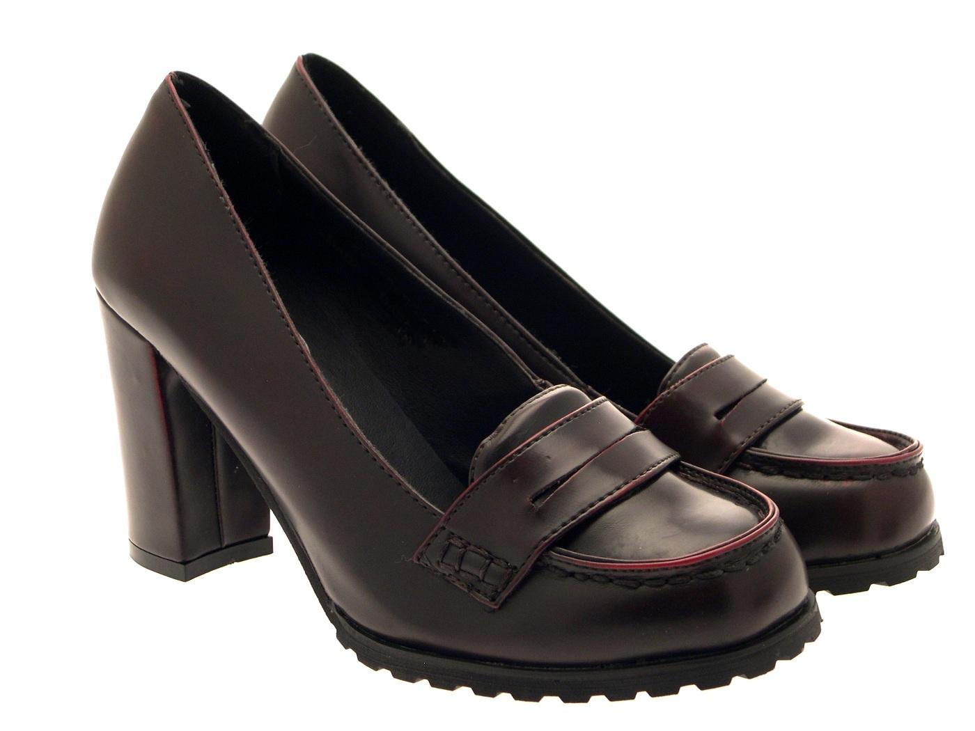 Ladies loafers with heels Free shipping on women's loafer flats, slip-on flats, and flat moccasins for women at lindsayclewisirah.gq Shop from top brands like Tory Burch, TOMS, Sam Edelman and more. Totally free shipping & returns.